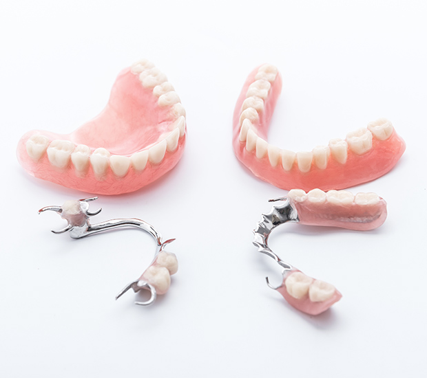 Mableton Dentures and Partial Dentures
