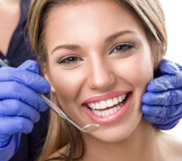 Mableton Teeth Whitening at Dentist